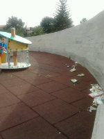 basuraParqueInfantilSanBenito2