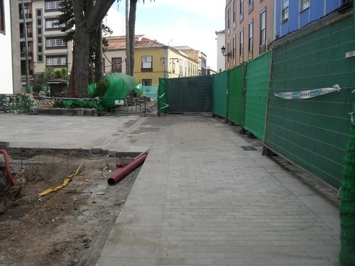 Plaza_catedral_escaln_nuevo_phixr_phixr