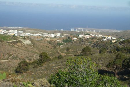 Sí se puede logra desvincular del proyecto del tren del Sur las nuevas redes de alta tensión en Arico