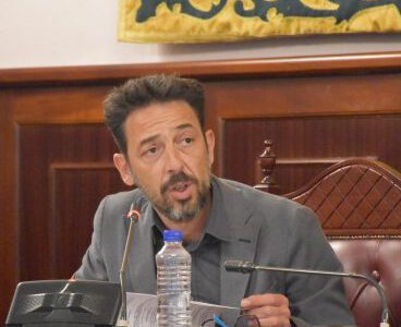 El Ayuntamiento abona las ayudas a ganaderos de El Rosario para mantener a sus animales