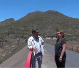 Pedro Fernández Arcila y Asun Frías en la zona de la presa de Los Campitos w