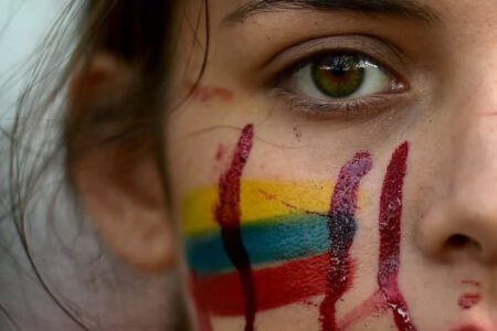 Sí se puede expresa su solidaridad con el pueblo de Colombia y condena la violación de los derechos humanos por parte del gobierno de Duque