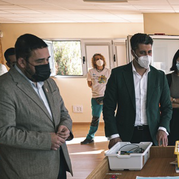 LL_visita Aldeas Infantiles 01