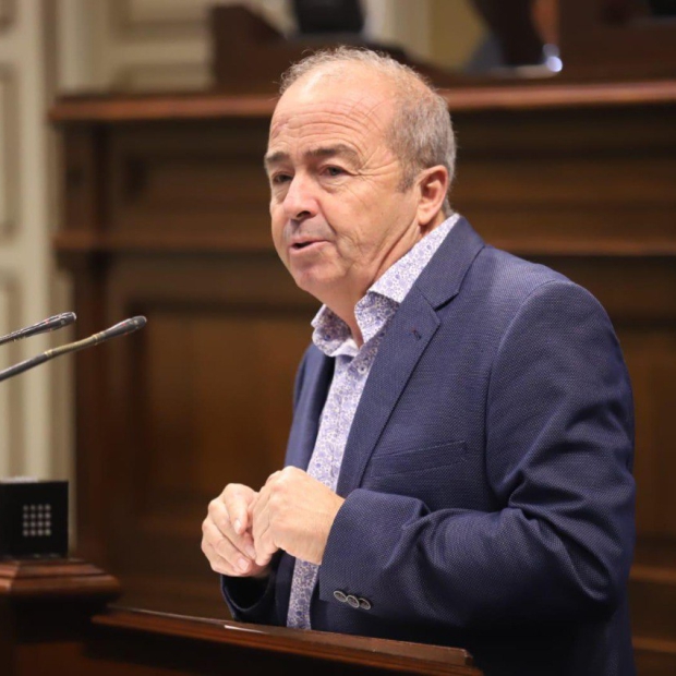 2022.09.27_Paco Déniz pleno impuestos 02