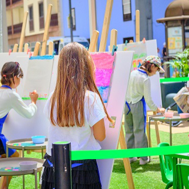 LL_Fiesta_arbol_Catedral 23 01