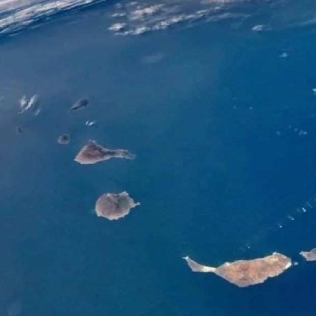 canarias satélite 2